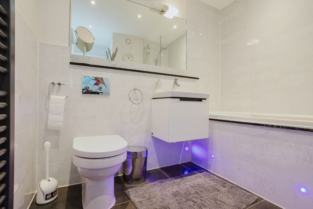 Additional image 20 of 4 bed town house to rentFrome Road, Bradford-On-Avon BA15