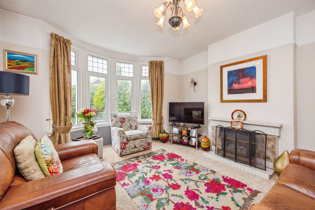 Property photo 2 of 25 Pbox-Img.Jpg