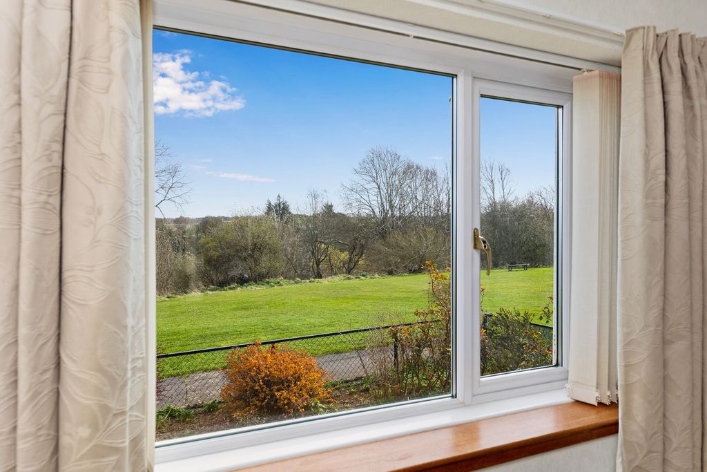 Property photo 3 of 21 Property Image 3