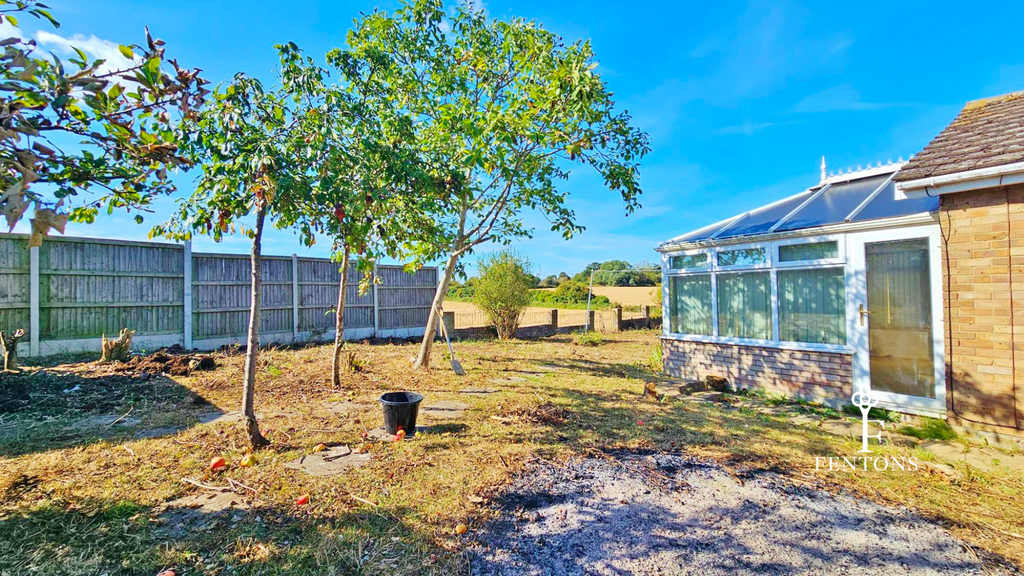 Property photo 3 of 15 Exterior