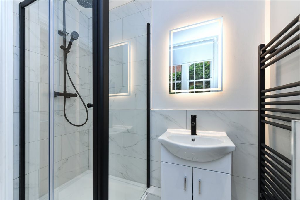 Property photo 2 of 10 Picture No. 22