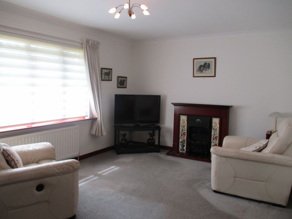 Property photo 3 of 37