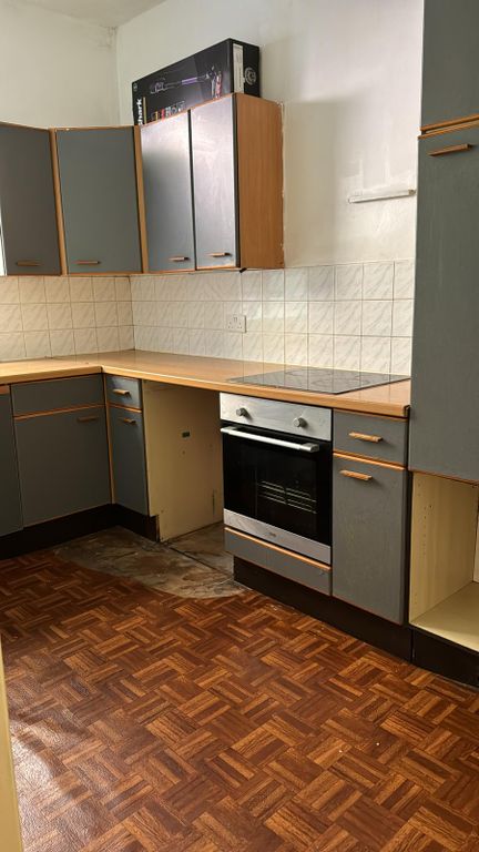 Property photo 1 of 3