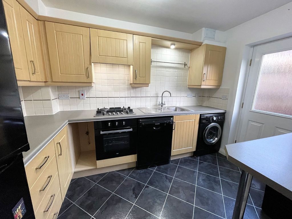 Property photo 2 of 12 Picture No. 09