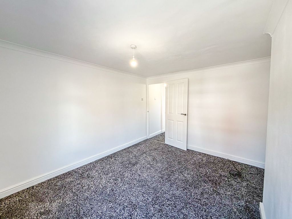 Additional image 4 of 3 bed end terrace house to rentCheadle ST10