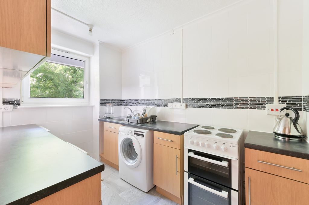 Property photo 2 of 11 Picture No. 07