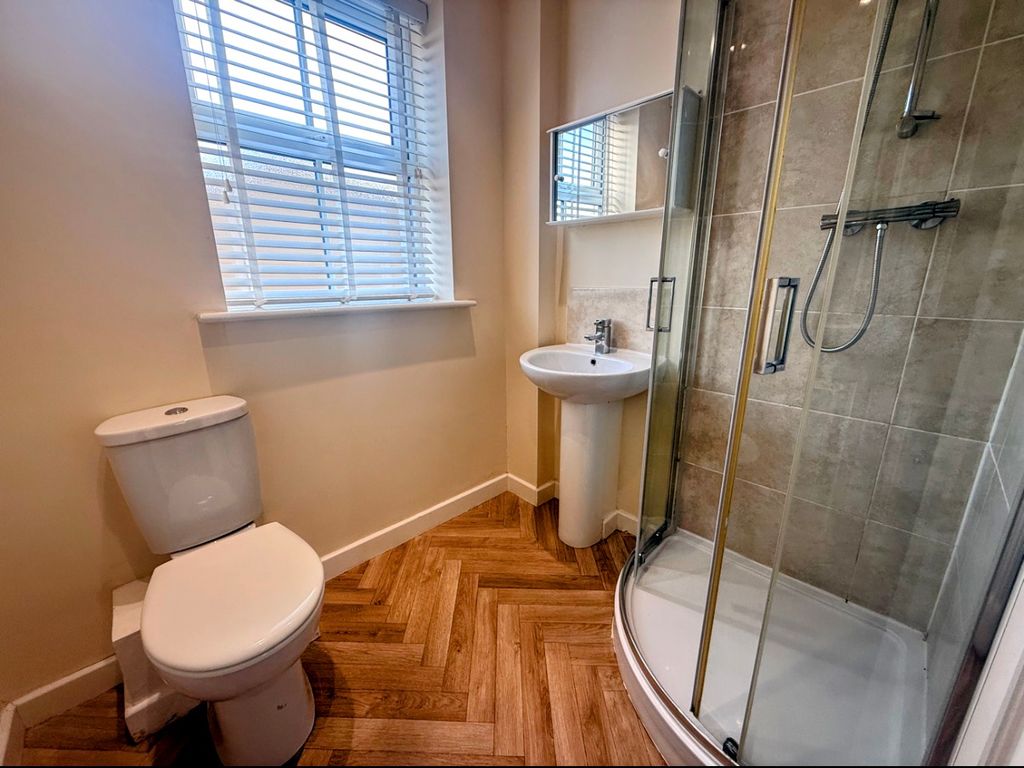 Property photo 3 of 9 Image