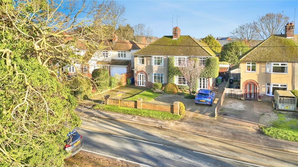 Property photo 2 of 31 Picture No. 11