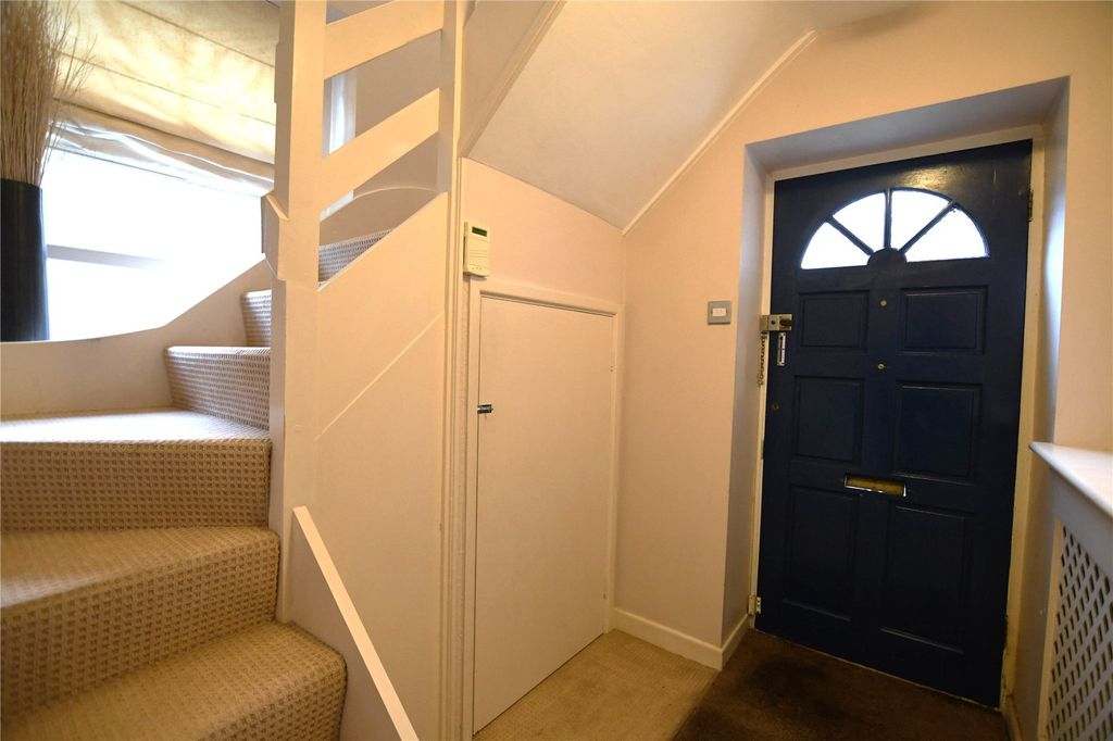 Property photo 2 of 16 Picture No. 37