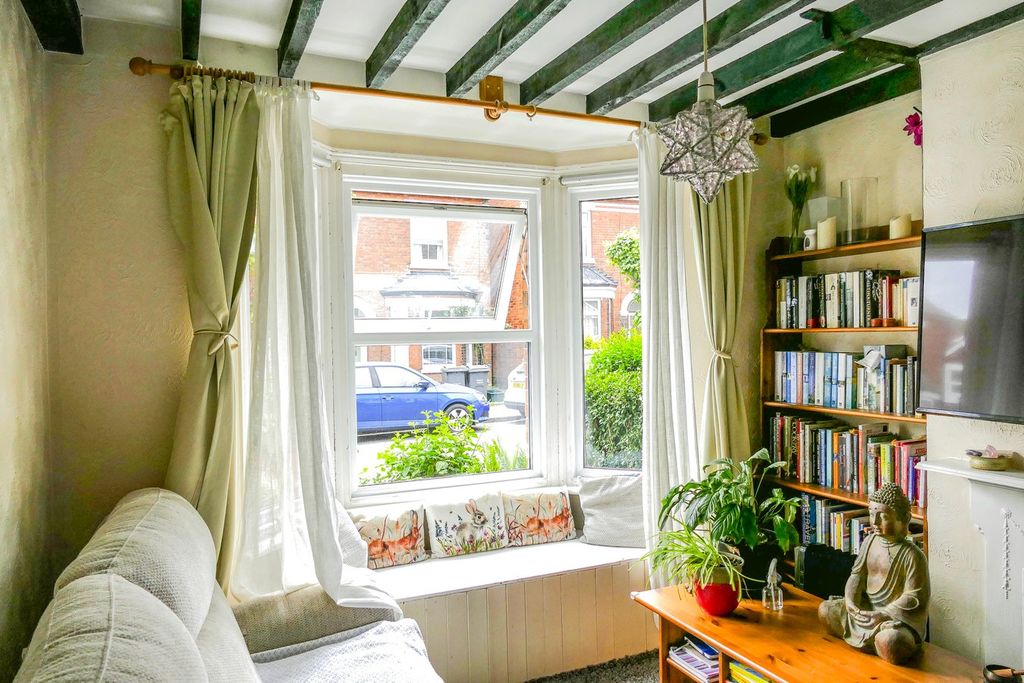 Property photo 2 of 17