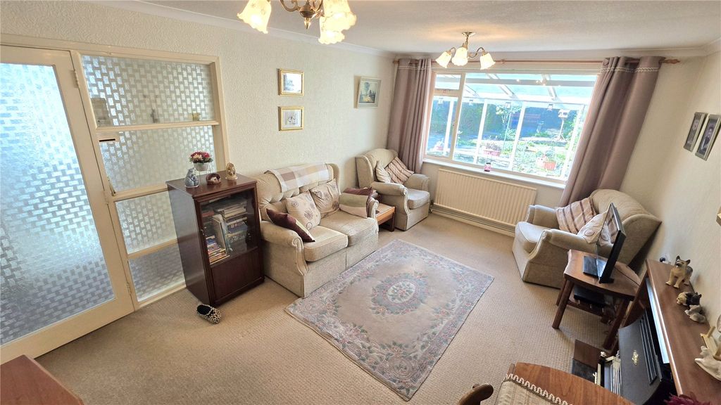 Property photo 3 of 20 Picture No. 16