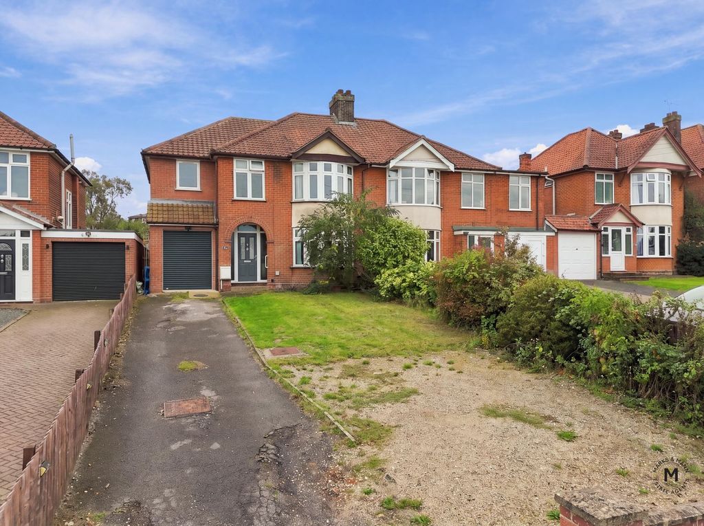 Property photo 1 of 23