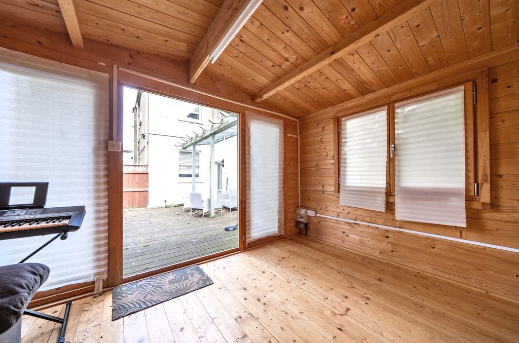 Property photo 3 of 17 1247765 (11).Jpg