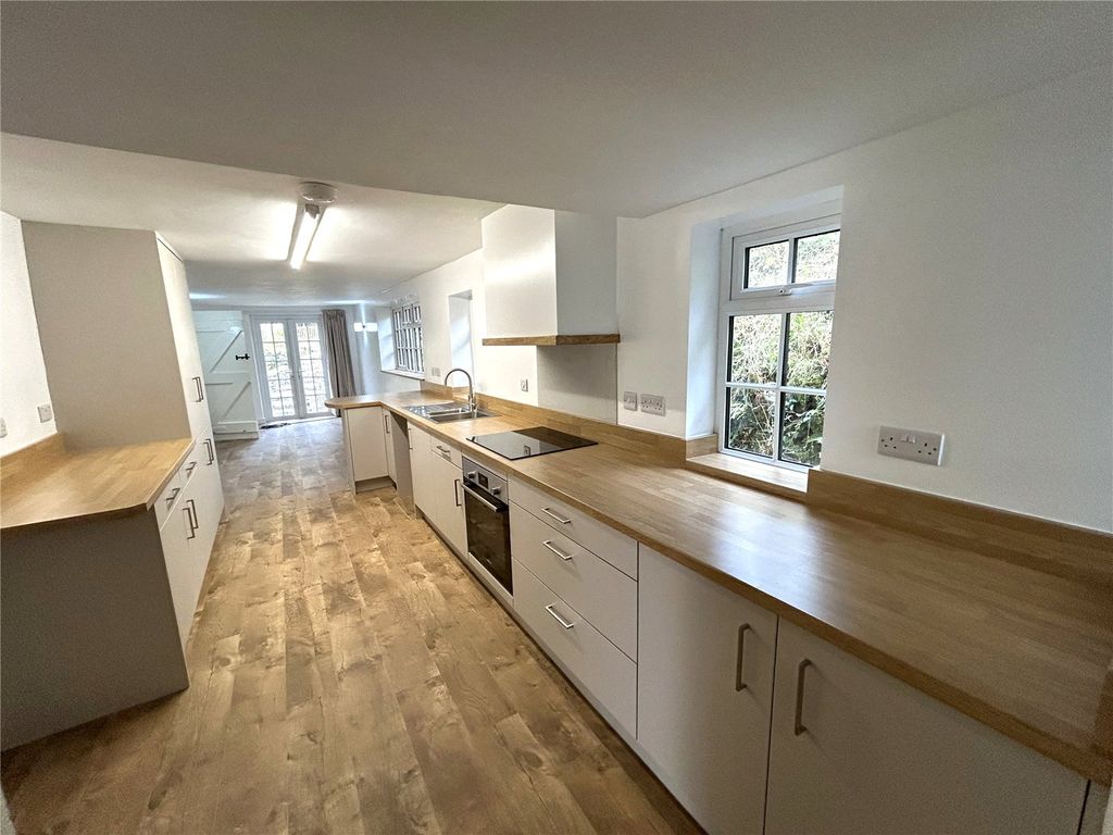 Property photo 2 of 23 Kitchen