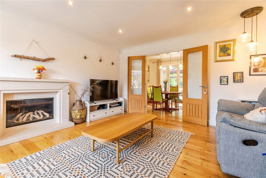 Property photo 2 of 24 Picture No. 89