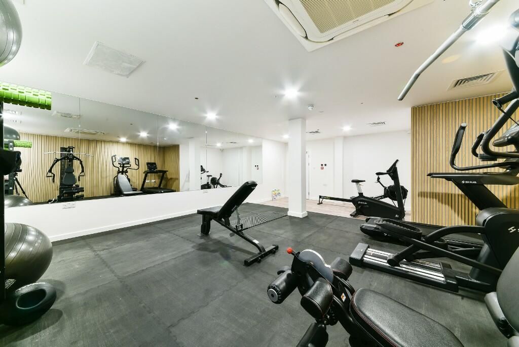 Property photo 3 of 6