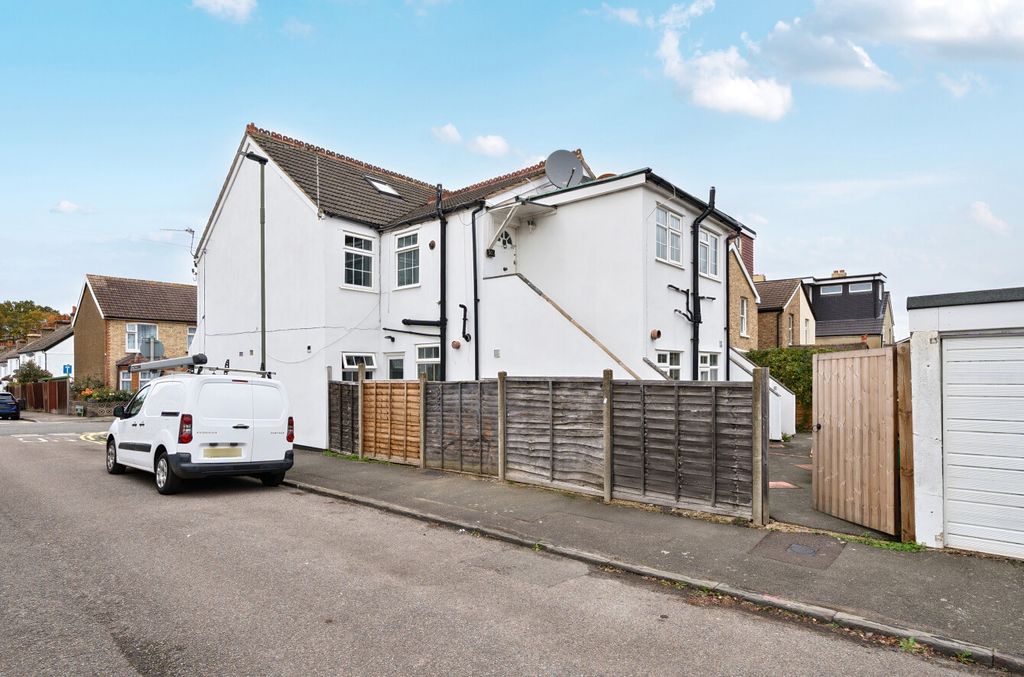 Property photo 1 of 11 1372433-3-68Ff7A8...