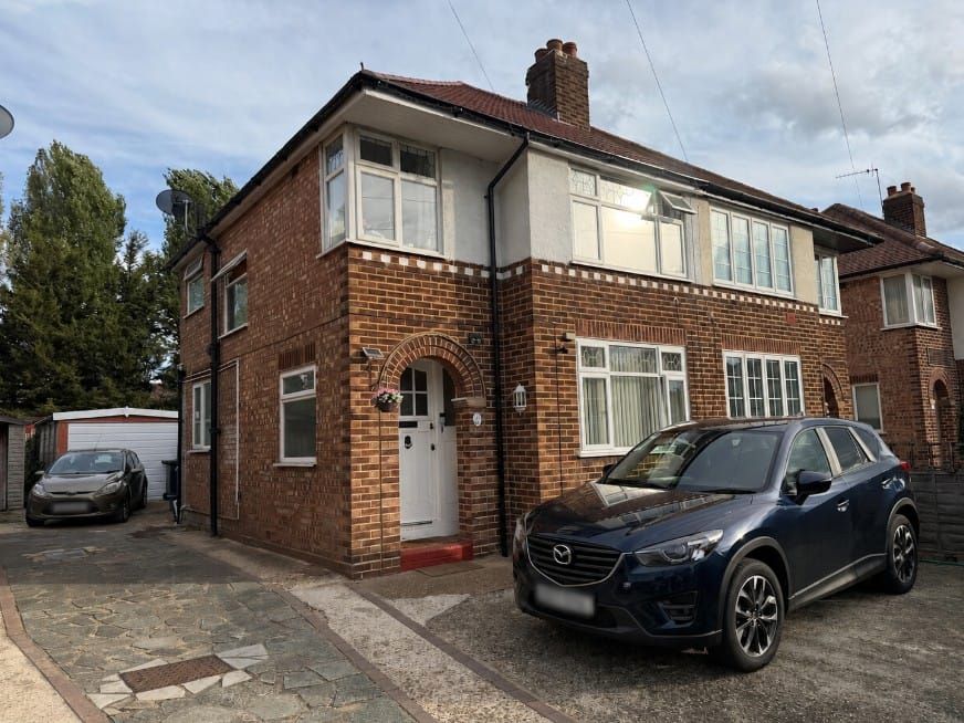 Property photo 1 of 14