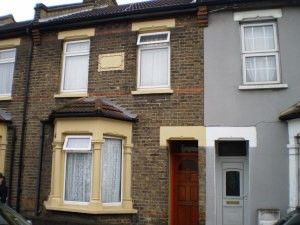 Property photo 1 of 3