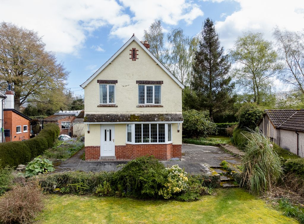 Property photo 1 of 16 Alcombe House-28