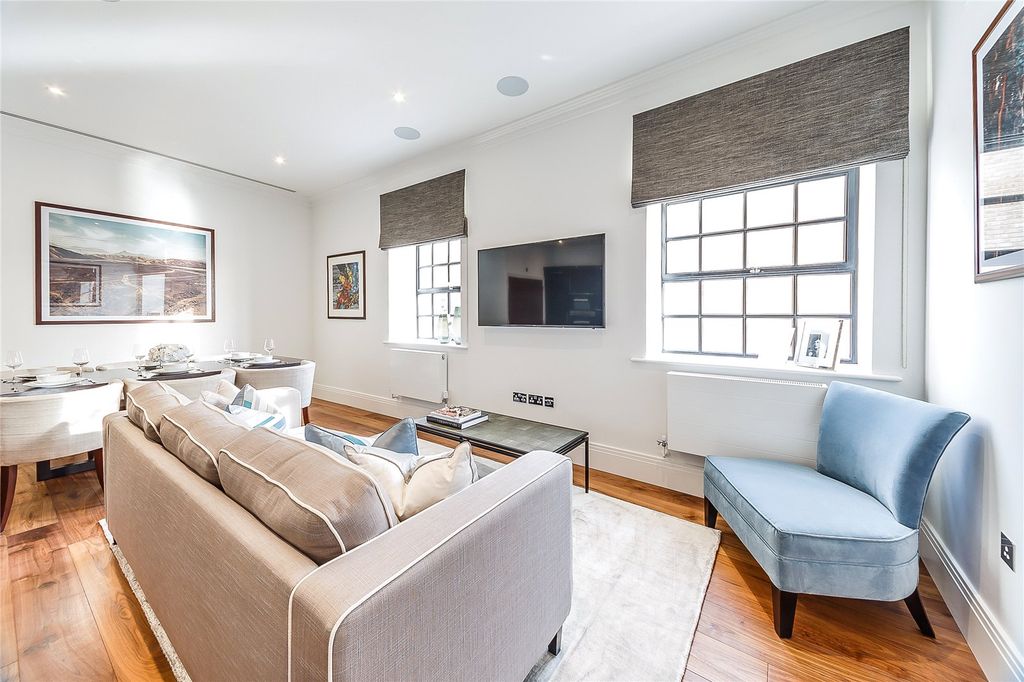 Property photo 1 of 11 Reception Room