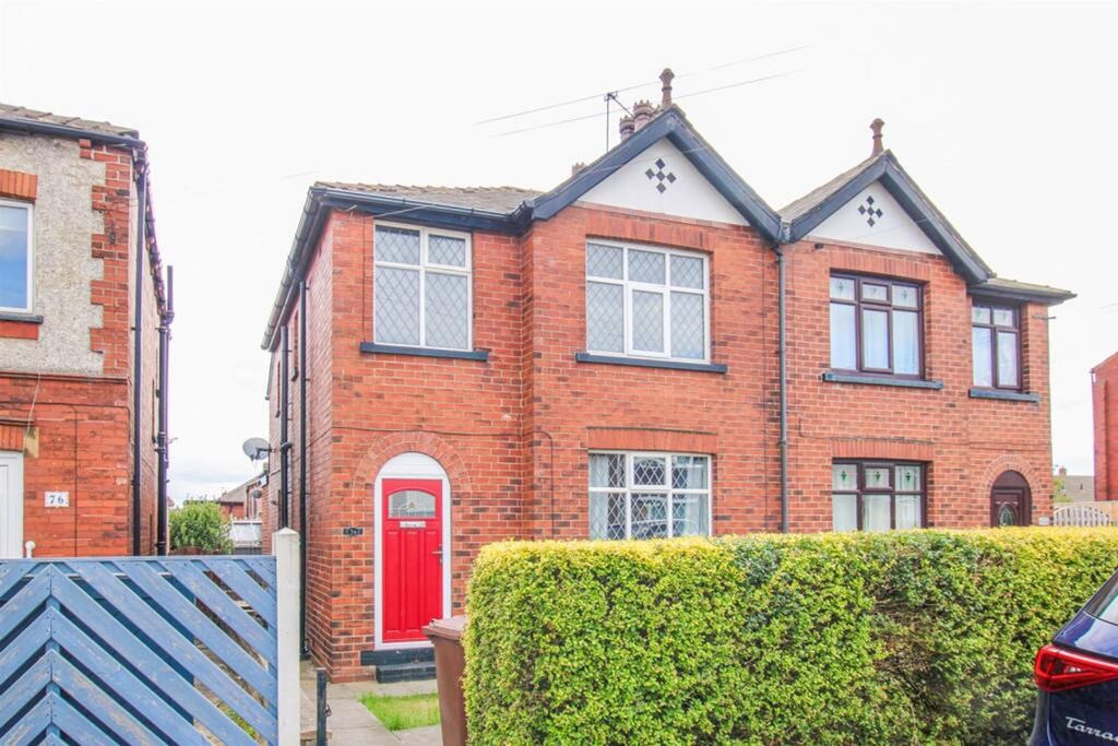 Property photo 1 of 11