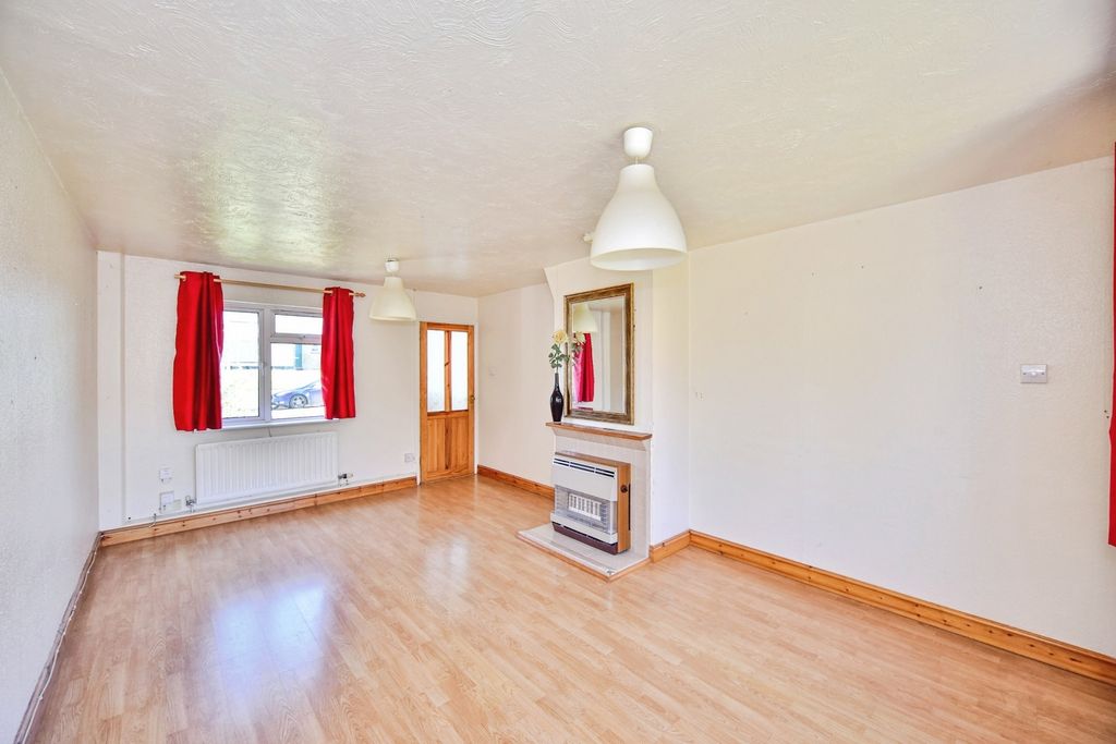 Property photo 2 of 16 Pbox-Img.Jpg