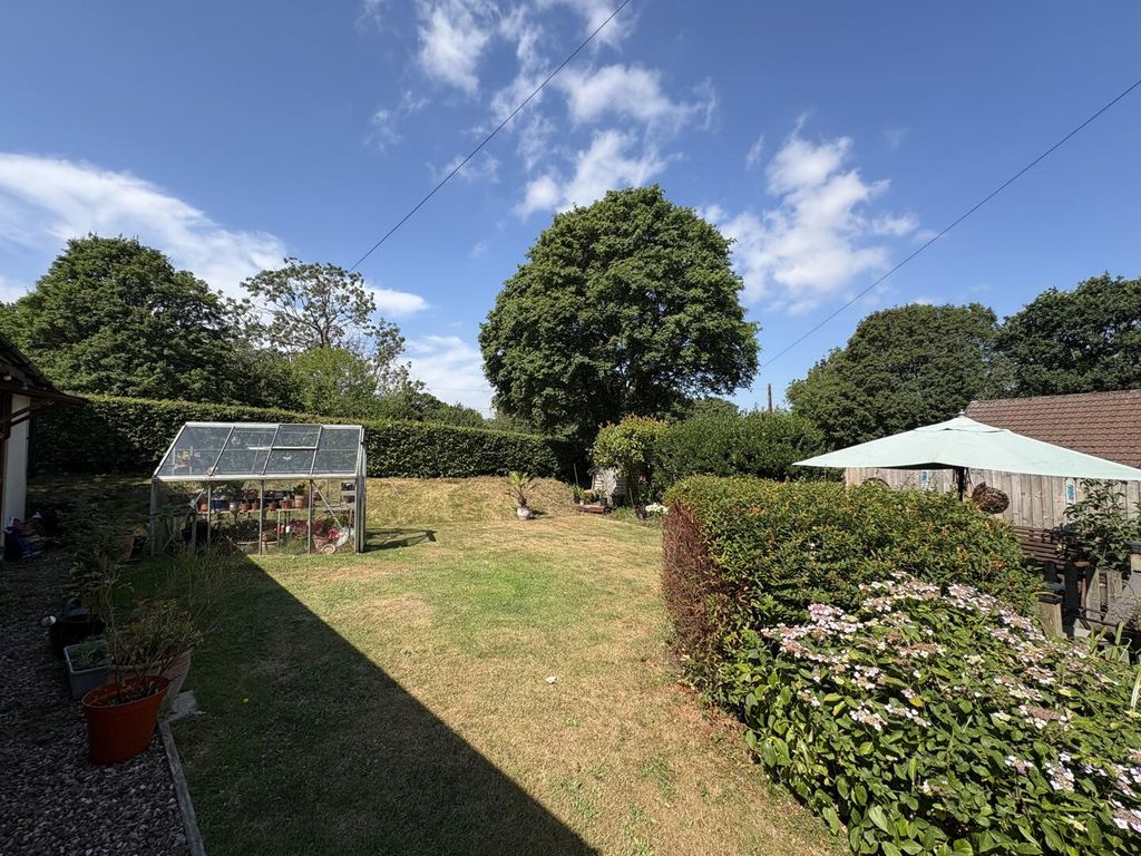 Property photo 2 of 32 Rear Garden