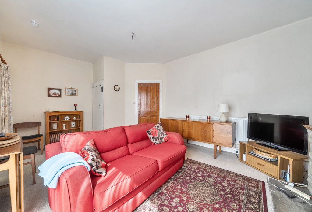 Property photo 3 of 9 1482291-17-6A3Aa3...
