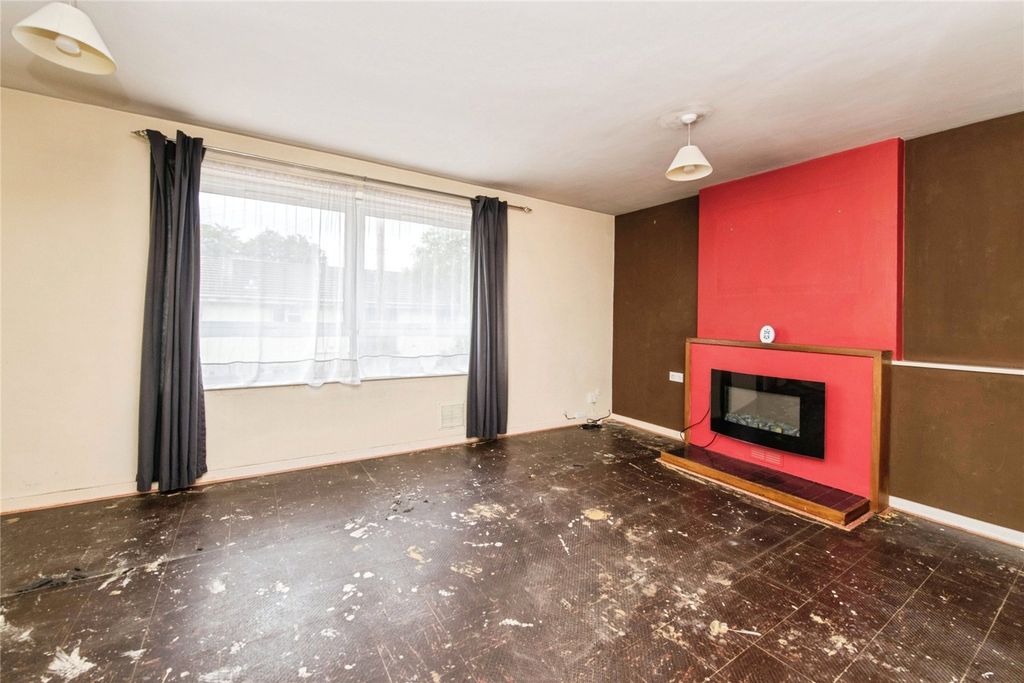Property photo 2 of 10 Picture No. 19