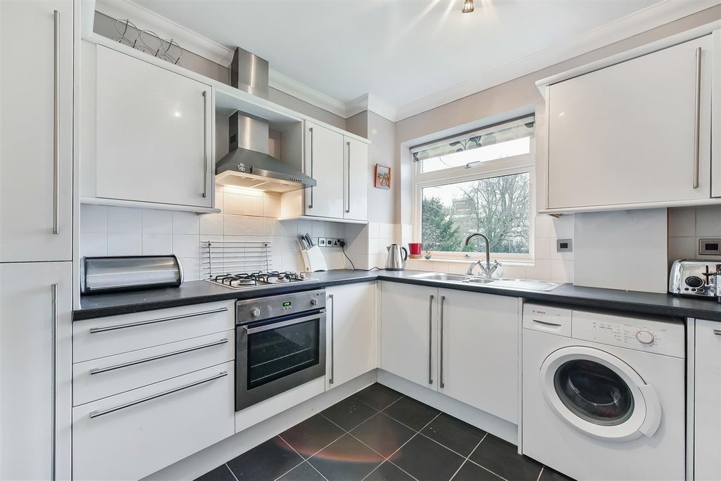 Property photo 3 of 10 3.Jpg