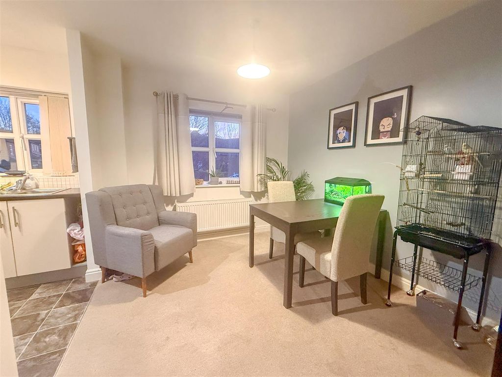 Property photo 3 of 9 Photo 16-12-2025, 16 07 39.Jpg