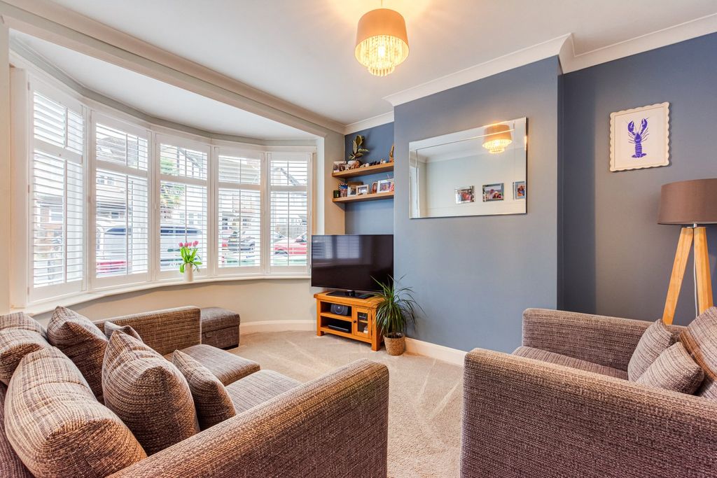 Property photo 2 of 15