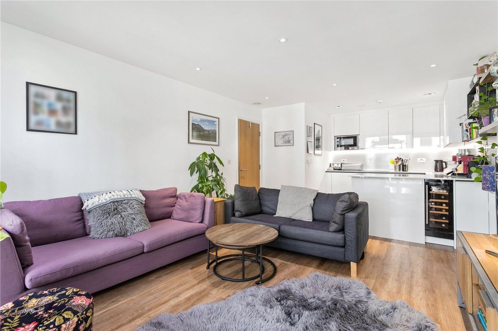 Property photo 3 of 12 Picture No. 12