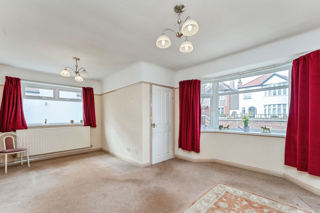 Property photo 2 of 18 Pbox-Img.Jpg