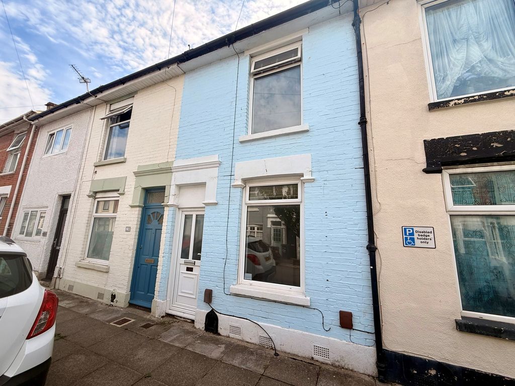 Property photo 1 of 11