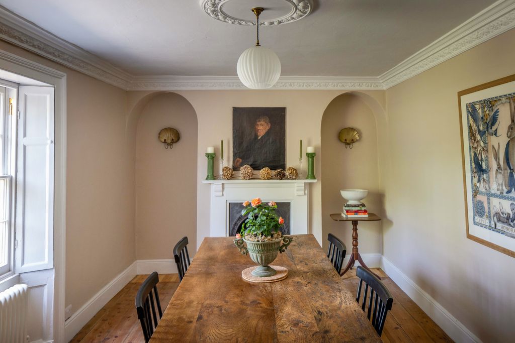 Property photo 3 of 37 293487 - 5.Jpg