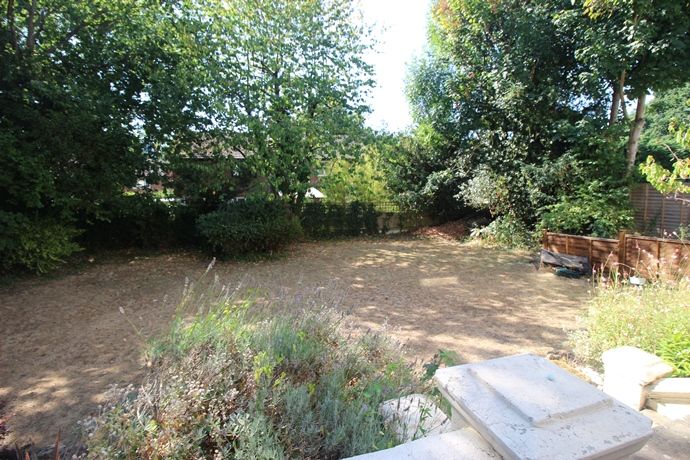 Property photo 3 of 5