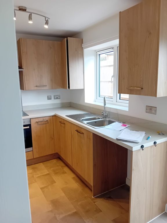 Property photo 2 of 16 Image