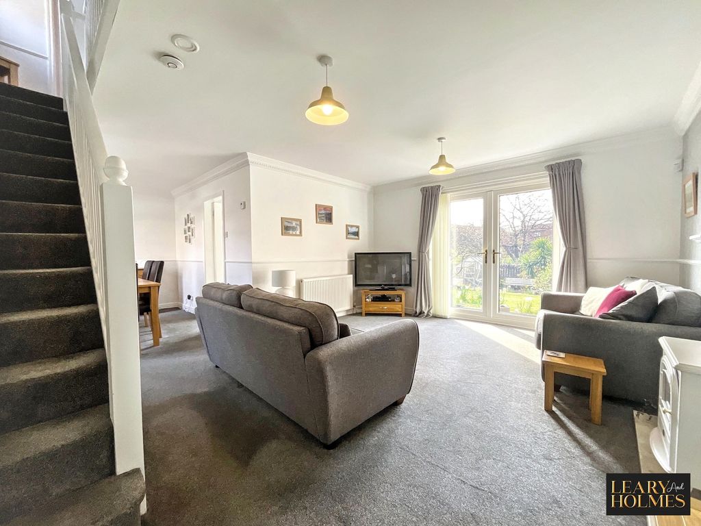 Property photo 2 of 22