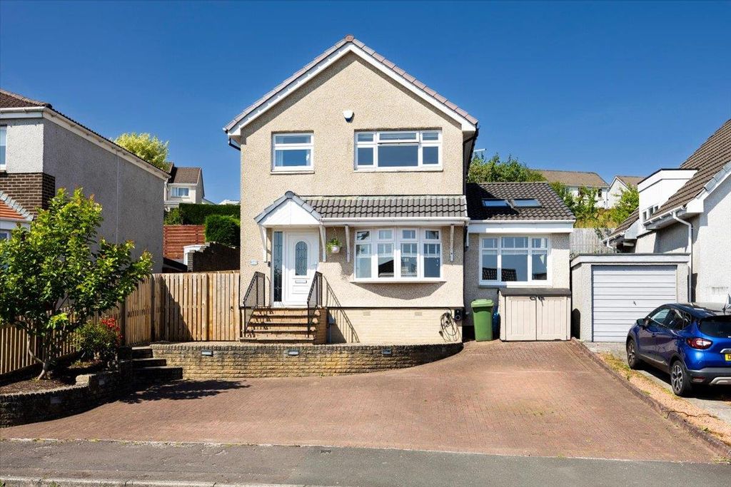 Property photo 1 of 30 01-34_Newton_Road_Lenzie_001.Jpg