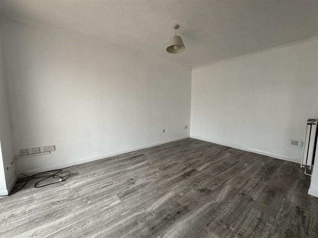 Property photo 2 of 12 Photo 29-10-2025, 12 44 52.Jpg