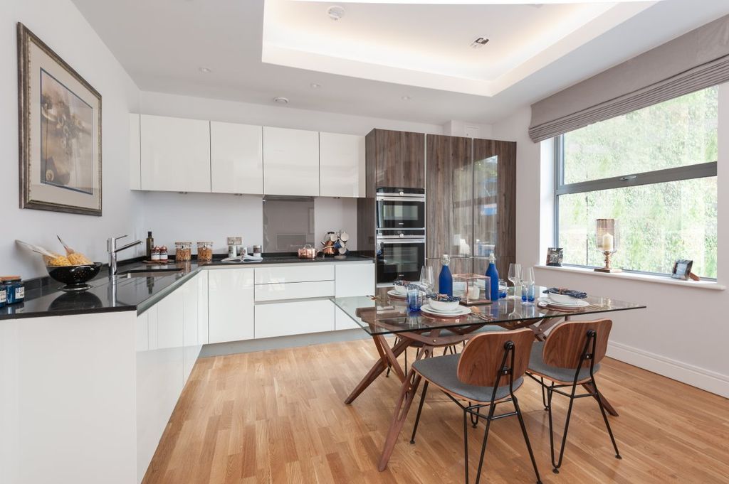 Property photo 3 of 9