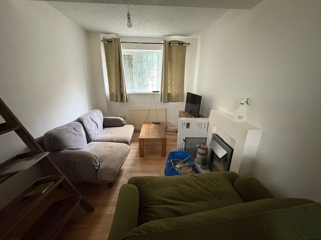 Property photo 2 of 6