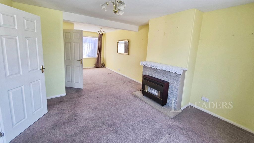 Property photo 2 of 12 Picture No. 04