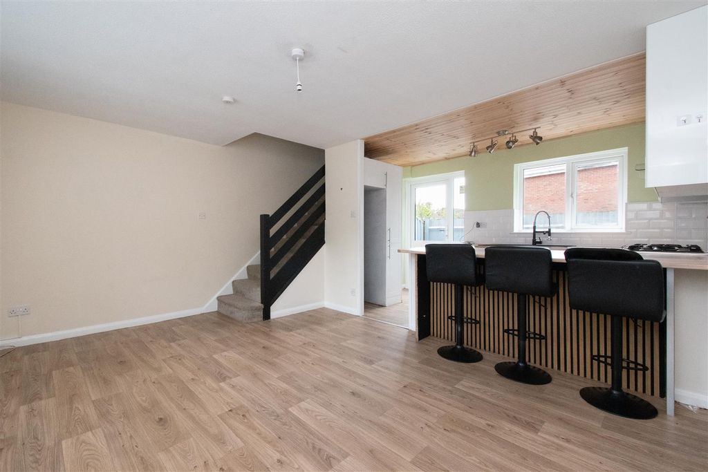 Property photo 1 of 18 Open Plan Living Space
