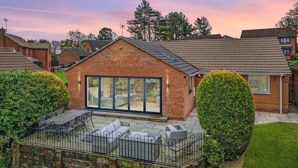 Property photo 1 of 55 4087462
