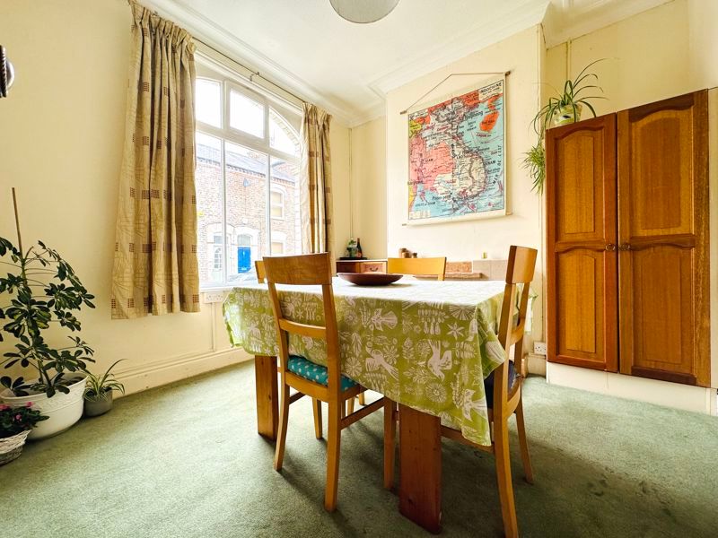 Property photo 2 of 17 Photo 1