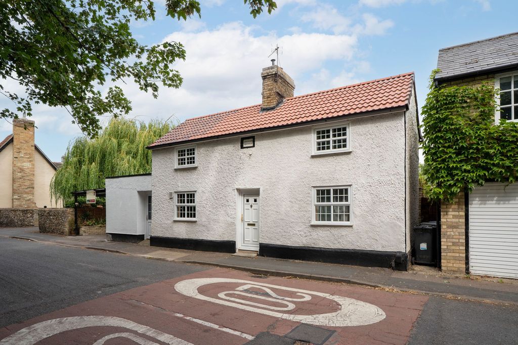 Property photo 1 of 10