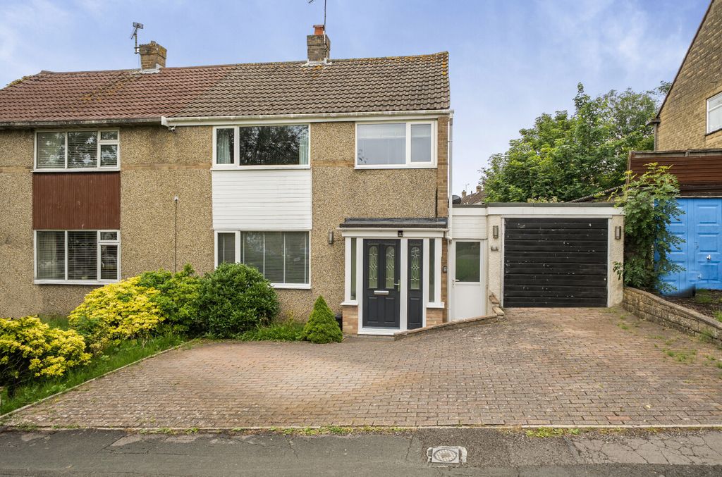 Property photo 1 of 17 1480946-21-6A33d6...
